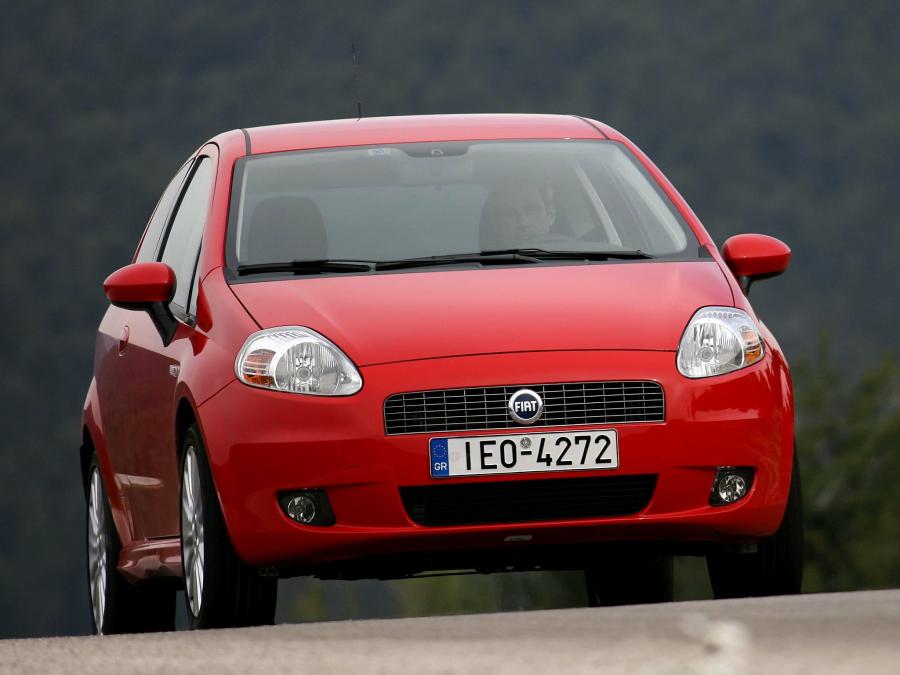  Fiat Grande Punto Multijet 3-Door 2005 года  (фото 41 из 51)